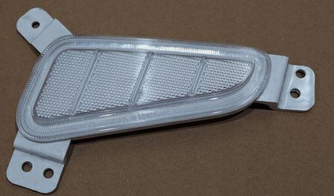 Articolo 4YVC7 - CATADIOTTRO LAT SX HY KONA 02/17>