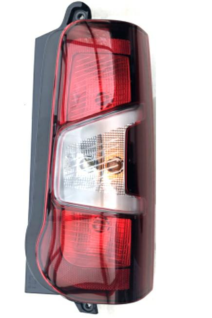 Articolo QT927 - GR OTTICO P/DX CITR BERLINGO-PEUG PARTNER-OPEL COMBO 18> 2P
