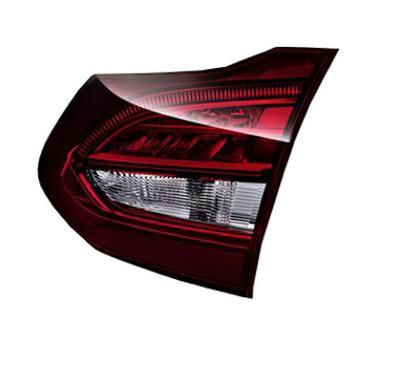 Articolo YXMZB - FANALE P/DX INT MERCEDES CLASSE  C S205 12/13> SW